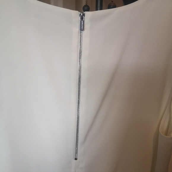 3/$20 Calvin Klein white sleeveless top - Picture 5 of 8